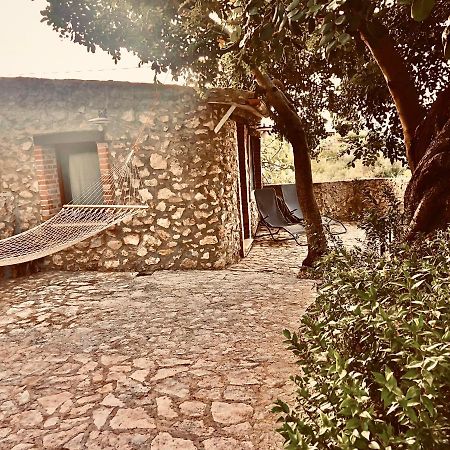 agriturismo roba degli ulivi Villa Agrigento Esterno foto