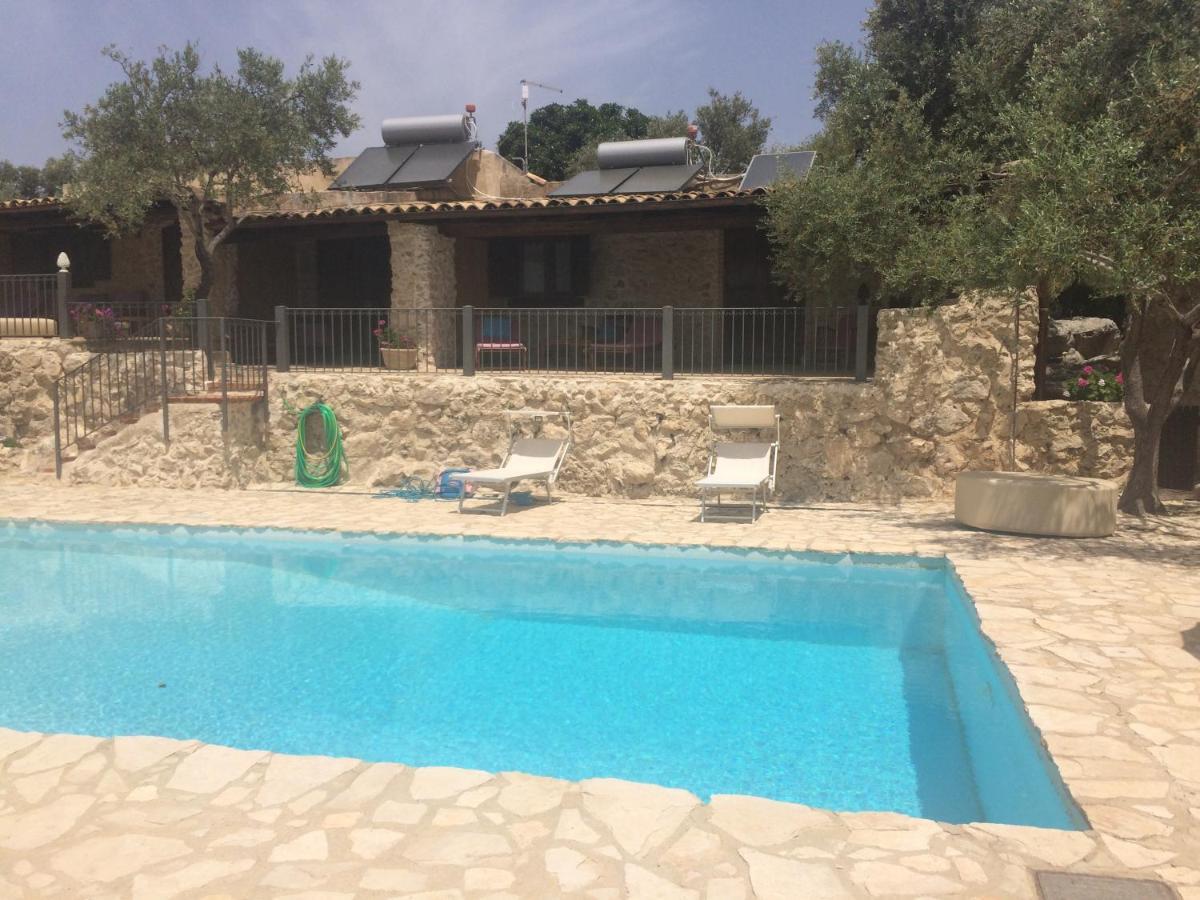 agriturismo roba degli ulivi Villa Agrigento Esterno foto